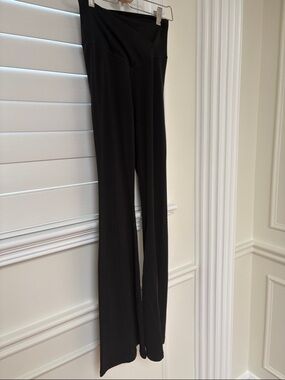 OFFLINE by Aerie High-Waist V Wide-Leg Yoga Pants